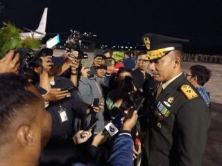 Danrem 072/Pamungkas Pimpin Prosesi Penyambutan Jenazah Dua Prajurit TNI Gugur di Misi PBB