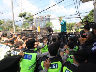 Simulasi Pengamanan Mako, Polres Semarang Tingkatkan Kesiapan Personel