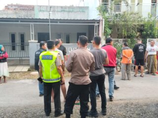 Pria 60 Tahun Ditemukan Tak Bernyawa di Garasi Rumah, Warga Kajen Pekalongan Terkejut