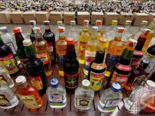 Penjualan Miras di Krandegan Lesu, Pedagang Lama Keluhkan Maraknya Penjual Eceran