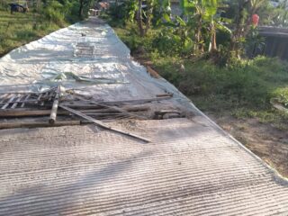 Proyek Betonisasi Jalan di Desa Kemuning Jadi Sorotan, Transparansi dan Kualitas Dipertanyakan