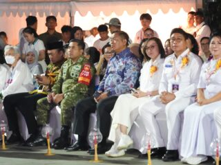 Hadiri Dharmasanti Waisak 2570 BE di Borobudur, Danrem 072/Pamungkas Tegaskan Peran Dharma untuk Perdamaian