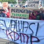 Tolak Tambang Galian C, Warga Tunggulsari dan BEM Kendal Gelar Aksi di DPRD Kendal