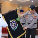 Sambut Hari Bhayangkara ke-80, Polda DIY Cuci Pataka Manggala Nayya Wiwarottama Pakai Air Lereng Merapi