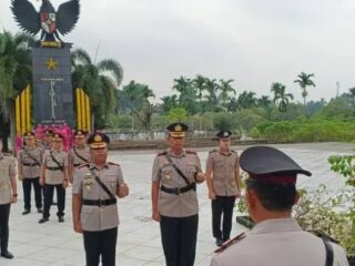 Jelang Hari Bhayangkara ke-80, Polres Lubuk Linggau dan Polres Musi Rawas Gelar Ziarah Bersama di TMP Patria Bukit Sulap