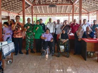 Dandim Kulon Progo Hadir Buka Pelatihan Sabun Alpukat untuk Penyandang Disabilitas di Nanggulan