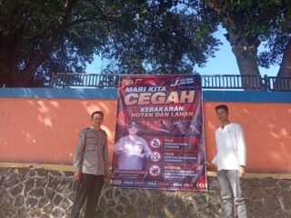 Polsek Bungbulang Tingkatkan Kewaspadaan Kebakaran, Banner Edukasi Dipasang di Sejumlah Titik